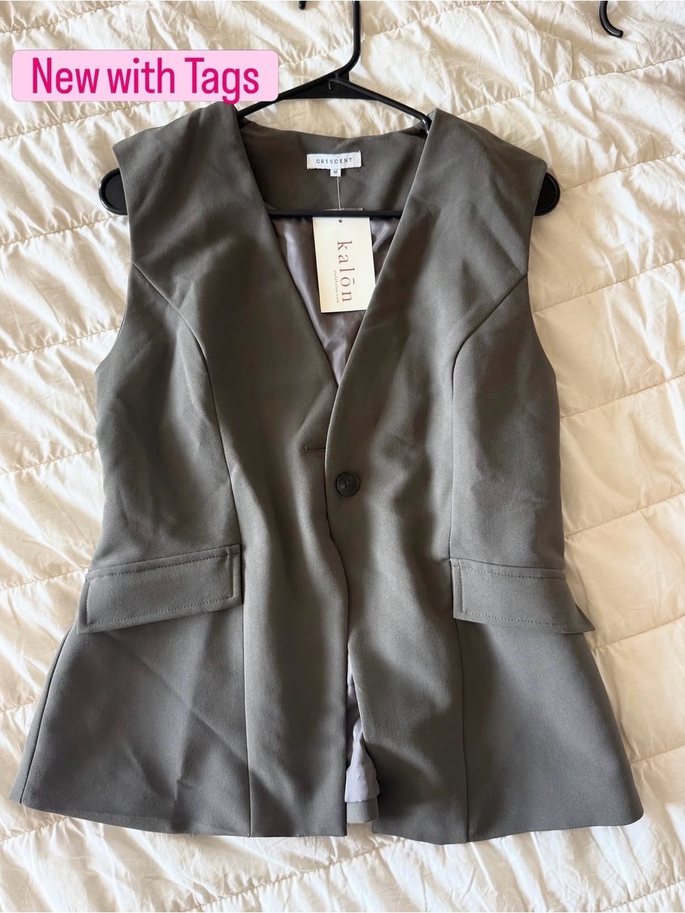NWT Crescent Gray Sleeveless Blazer Vest